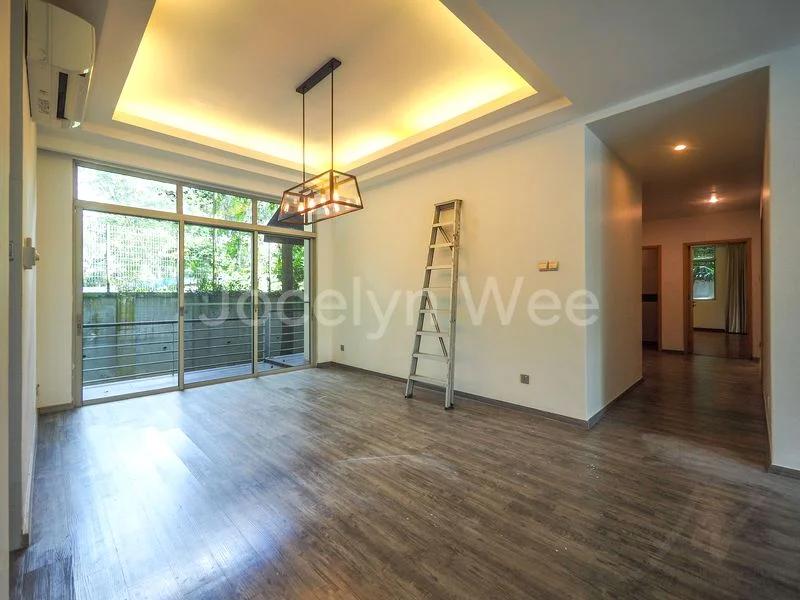 4 Bed Apartment (Condo) for Rent in  Nassimville - Image 7